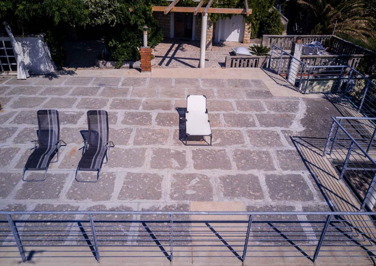 Beach Suite Nina Supetarska Draga Exterior photo