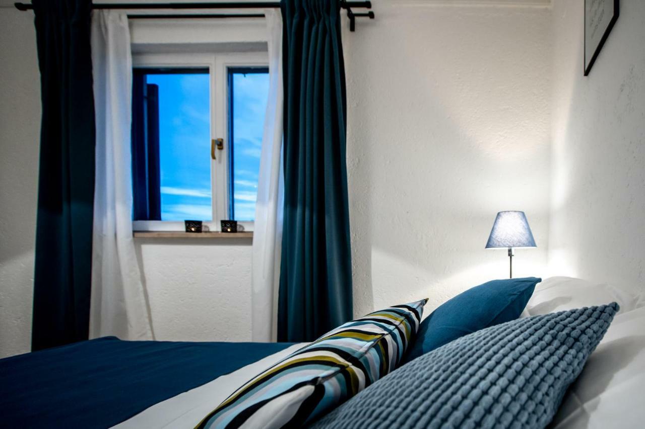 Beach Suite Nina Supetarska Draga Exterior photo